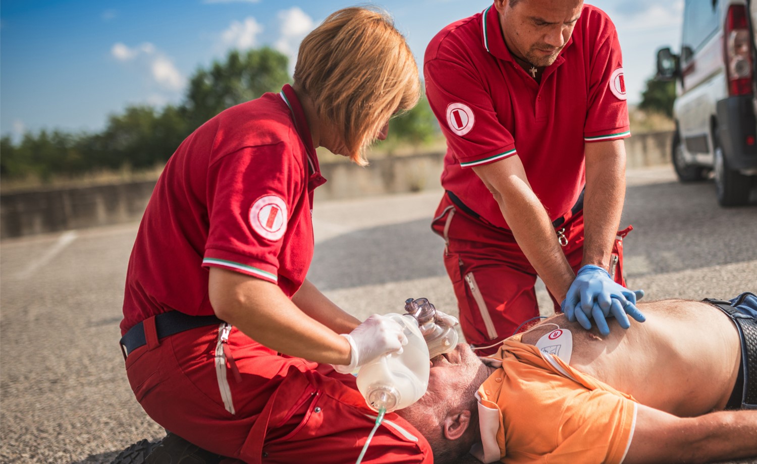 Basic First Aid For Medical Emergencies The Hse Marketplace